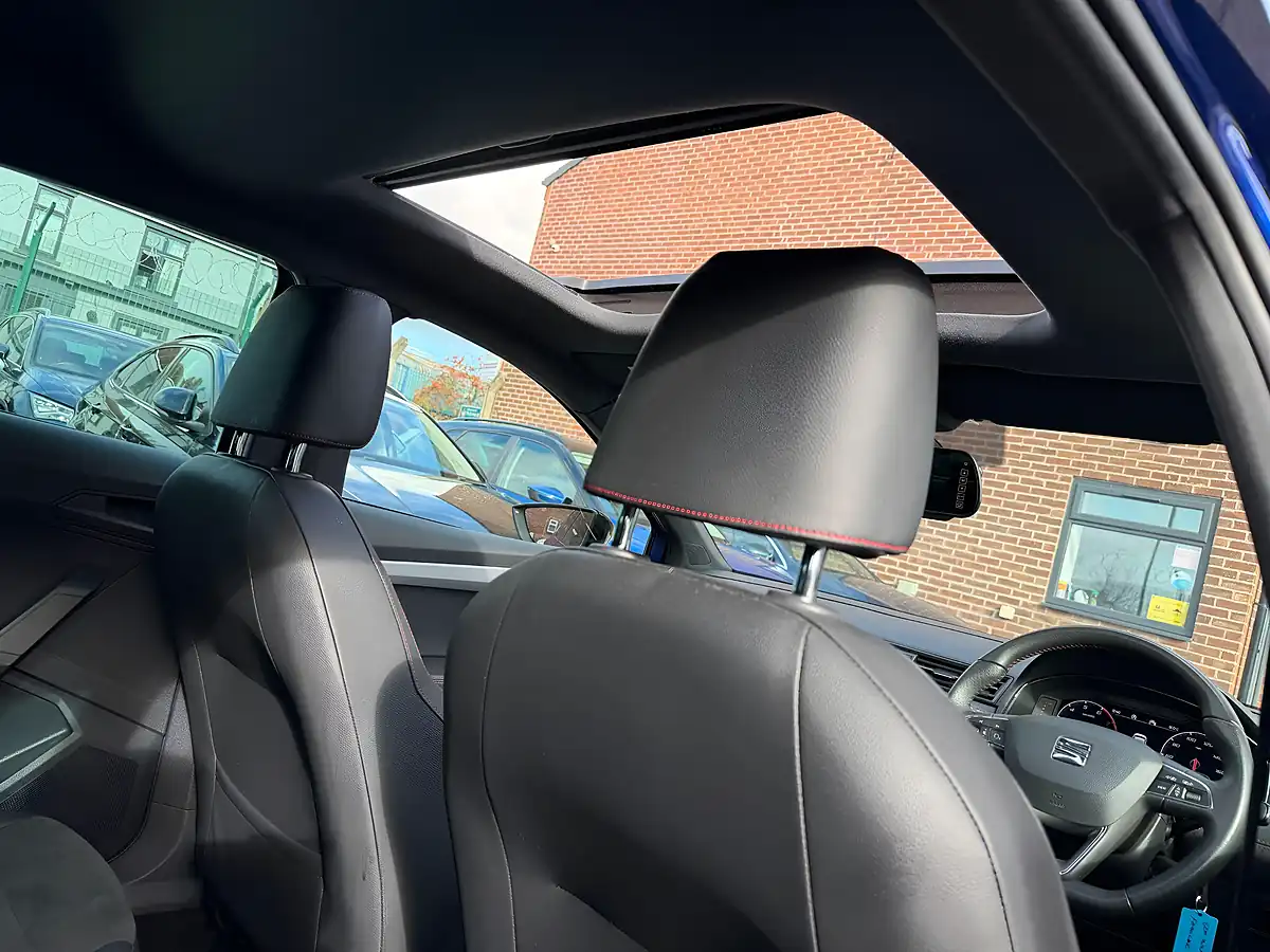 Used 2020 SEAT Ibiza Fr Sport Blue - Interior and Exterior details 11