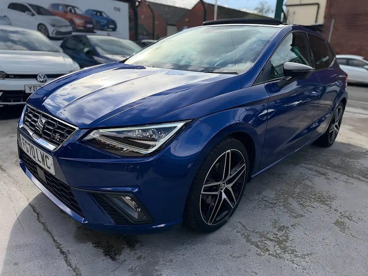 Used 2020 SEAT Ibiza Fr Sport Blue - Interior and Exterior details 7