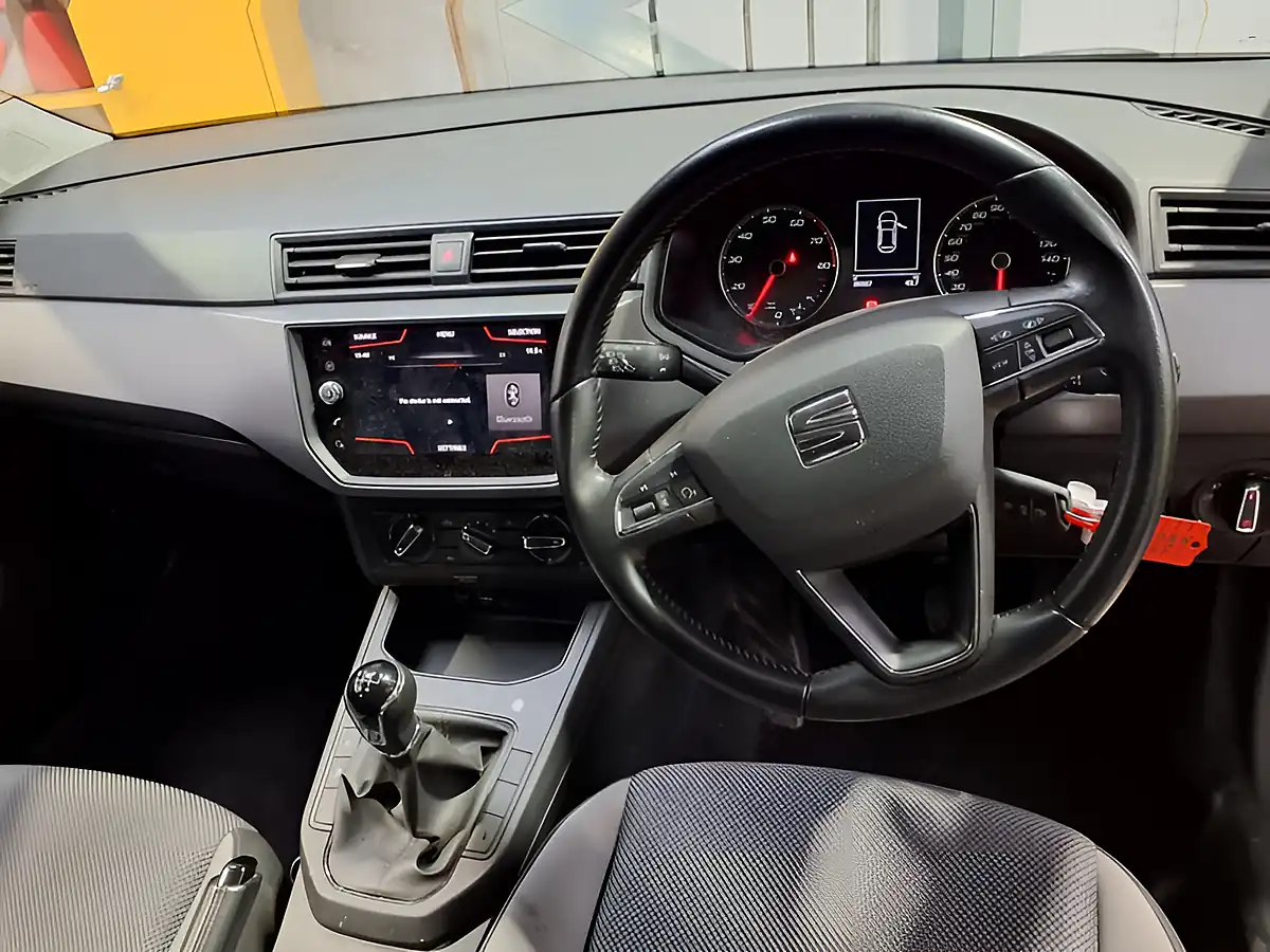 Used 2020 SEAT Ibiza Se Technology Mystery Blue - Interior and Exterior details 17