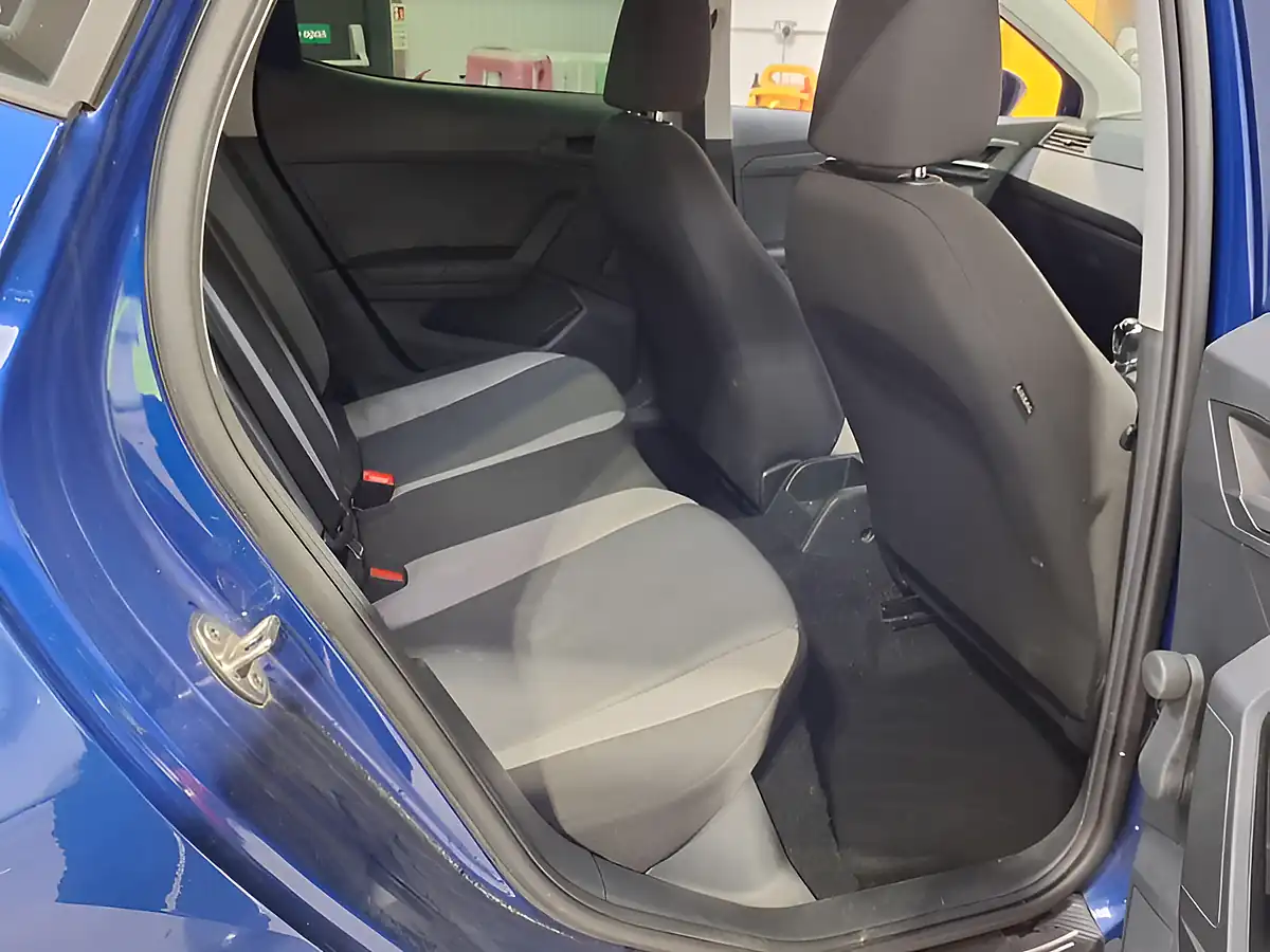 Used 2020 SEAT Ibiza Se Technology Mystery Blue - Interior and Exterior details 19