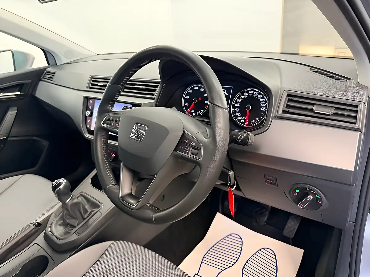 Used 2020 SEAT Ibiza Se Technology Urban Grey - Interior and Exterior details 16