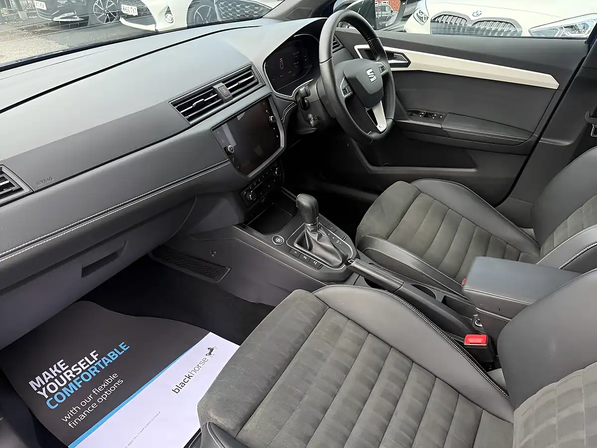 Used 2020 SEAT Ibiza Xcellence Lux Blue - Interior and Exterior details 2
