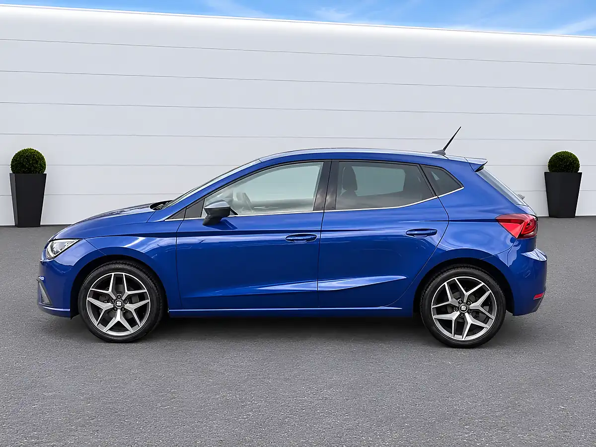 Used 2020 SEAT Ibiza Xcellence Lux Blue - Interior and Exterior details 9