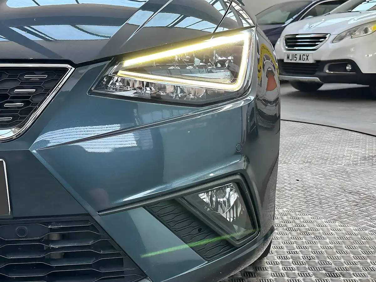 Used 2020 SEAT Ibiza Xcellence Lux Grey - Interior and Exterior details 12