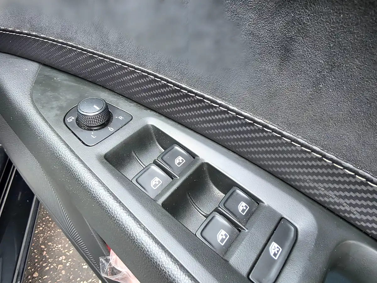 Used 2020 SEAT Leon Cupra 290 Dsg Black - Interior and Exterior details 20