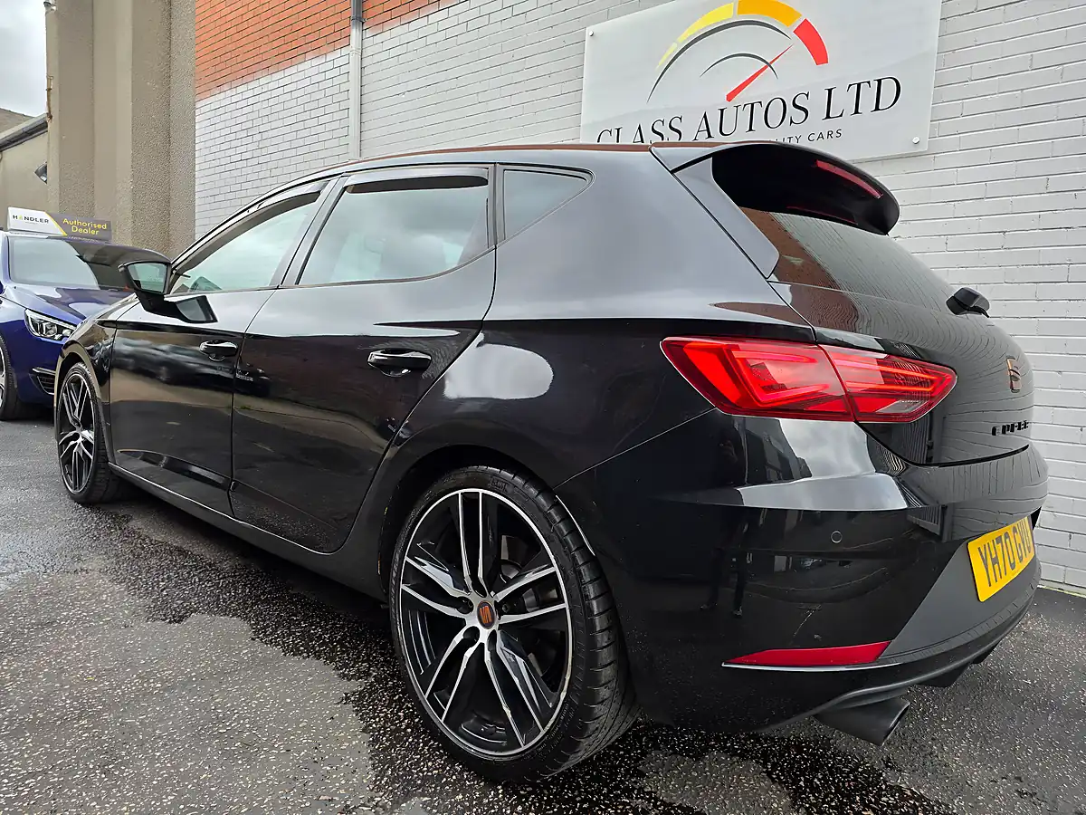 Used 2020 SEAT Leon Cupra 290 Dsg Black - Interior and Exterior details 4