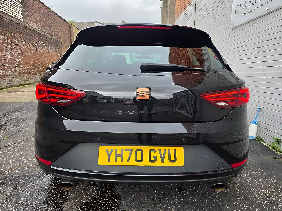 Used 2020 SEAT Leon Cupra 290 Dsg Black - Interior and Exterior details 8