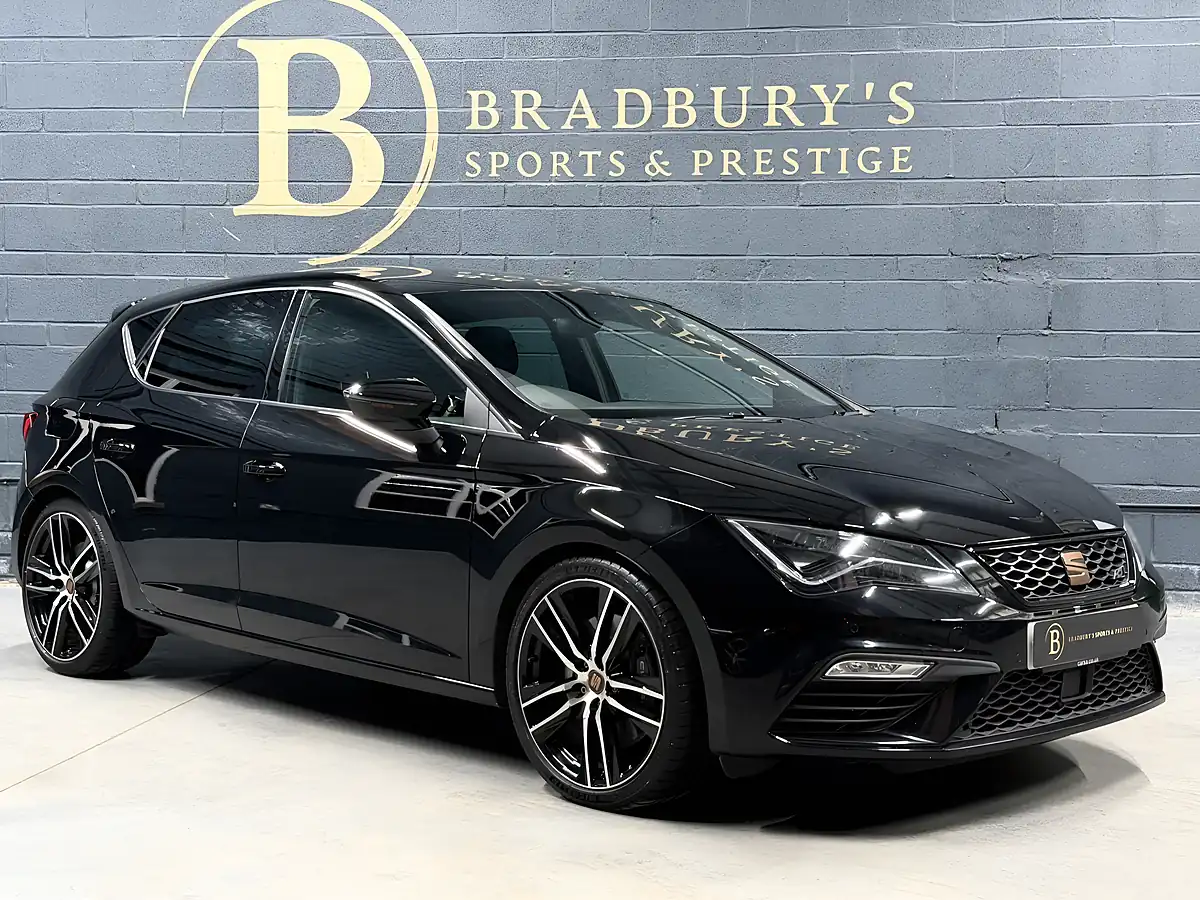 Used 2020 SEAT Leon Cupra Black - Interior and Exterior details 10