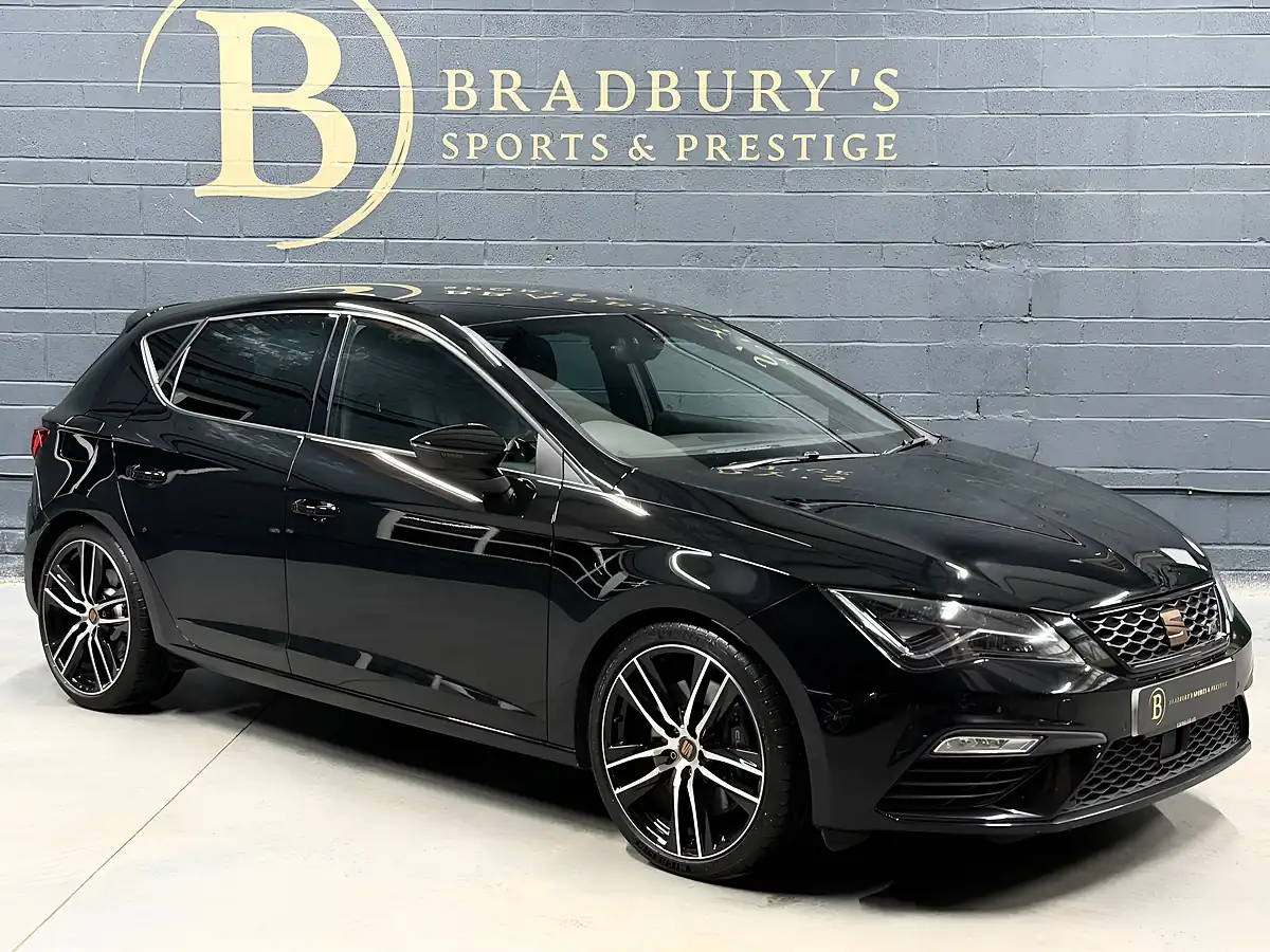 Used 2020 SEAT Leon Cupra Black - Interior and Exterior details 12