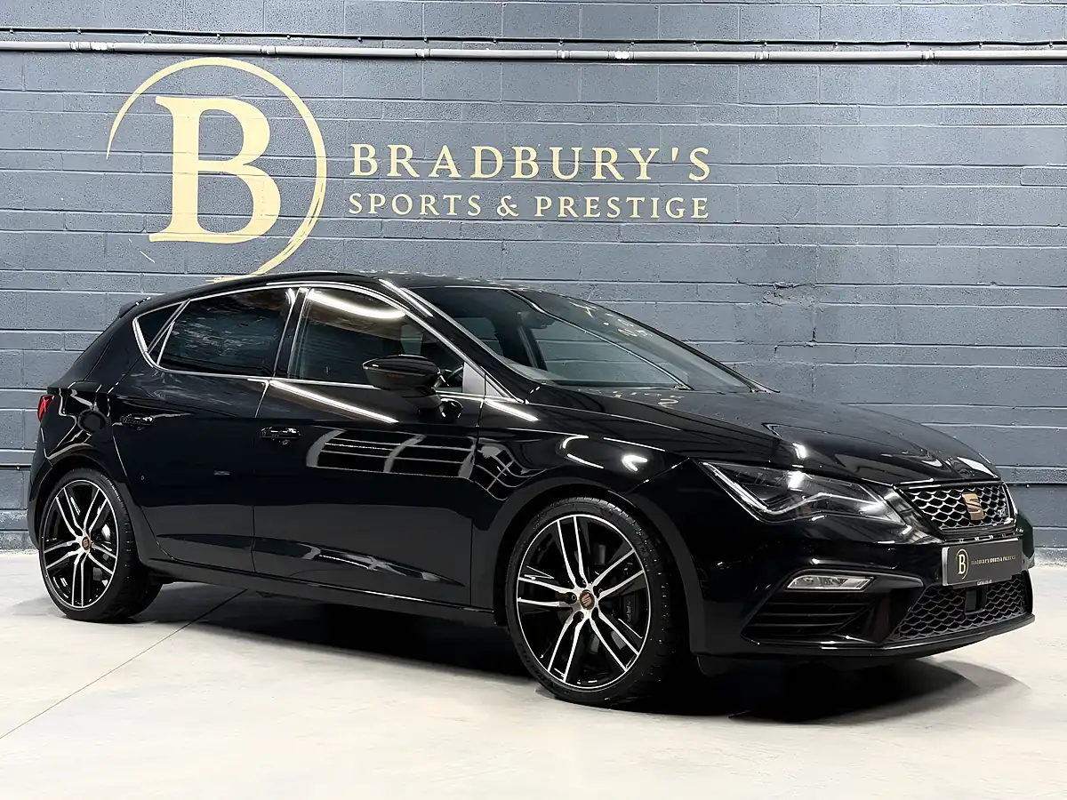 Used 2020 SEAT Leon Cupra Black - Interior and Exterior details 3