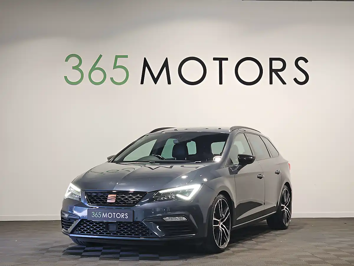 Used 2020 SEAT Leon Cupra Magnetic Grey - Front View