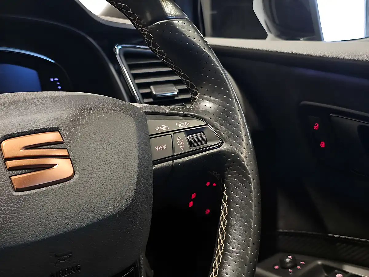 Used 2020 SEAT Leon Cupra Magnetic Grey - Interior and Exterior details 18