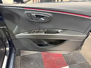 Used 2020 SEAT Leon Fr Black Edition Grey - Interior and Exterior details 14