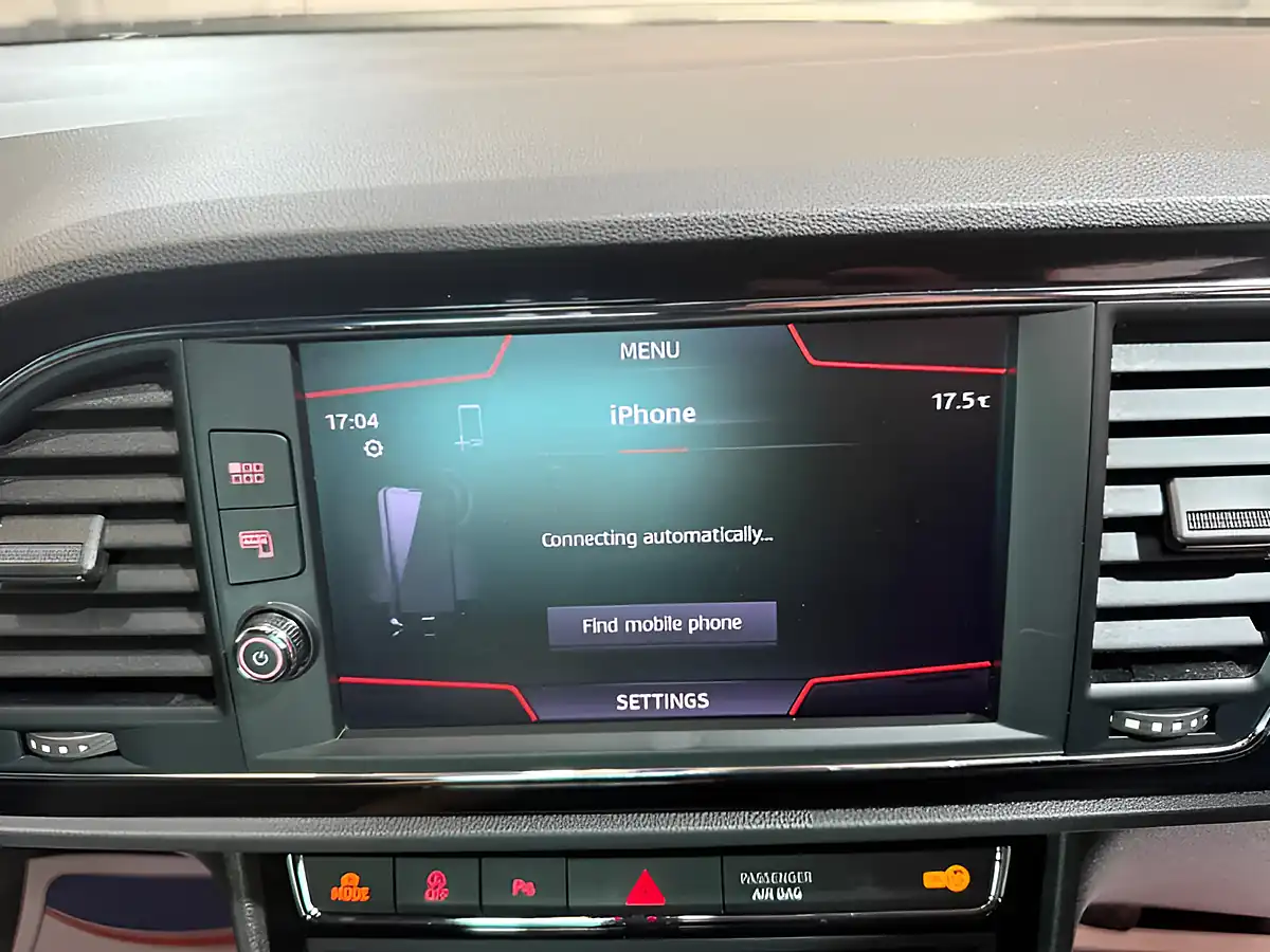 Used 2020 SEAT Leon Fr Black Edition Grey - Interior and Exterior details 17