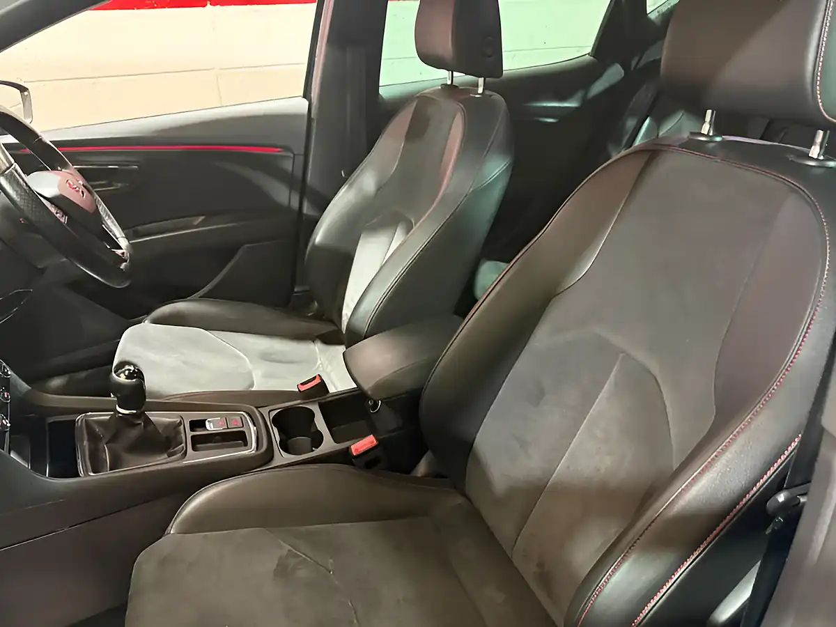 Used 2020 SEAT Leon Fr Black Edition Grey - Interior and Exterior details 18