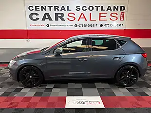 Used 2020 SEAT Leon Fr Black Edition Grey - Interior and Exterior details 4