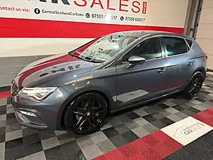 Used 2020 SEAT Leon Fr Black Edition Grey - Interior and Exterior details 7
