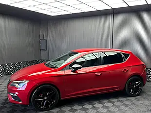Used 2020 SEAT Leon Fr Black Edition Red - Interior and Exterior details 10