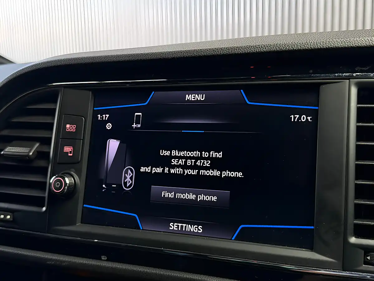 Used 2020 SEAT Leon Fr Black Edition Red - Interior and Exterior details 15