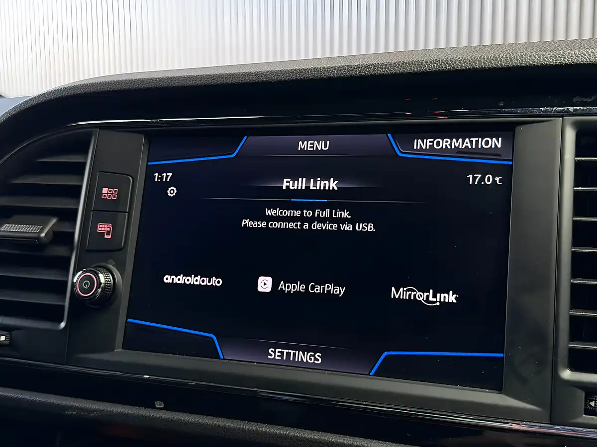 Used 2020 SEAT Leon Fr Black Edition Red - Interior and Exterior details 16
