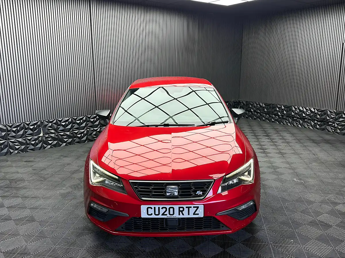 Used 2020 SEAT Leon Fr Black Edition Red - Interior and Exterior details 2
