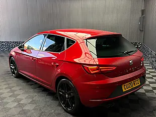 Used 2020 SEAT Leon Fr Black Edition Red - Interior and Exterior details 4