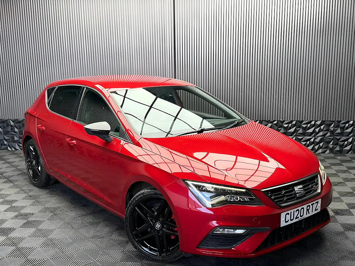 Used 2020 SEAT Leon Fr Black Edition Red - Interior and Exterior details 6
