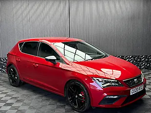 Used 2020 SEAT Leon Fr Black Edition Red - Interior and Exterior details 7