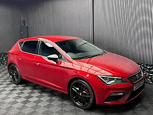 Used 2020 SEAT Leon Fr Black Edition Red - Interior and Exterior details 9