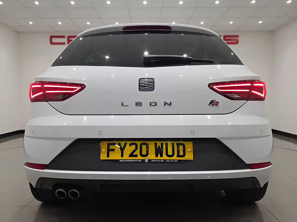 Used 2020 SEAT Leon Fr Black Edition White - Interior and Exterior details 10