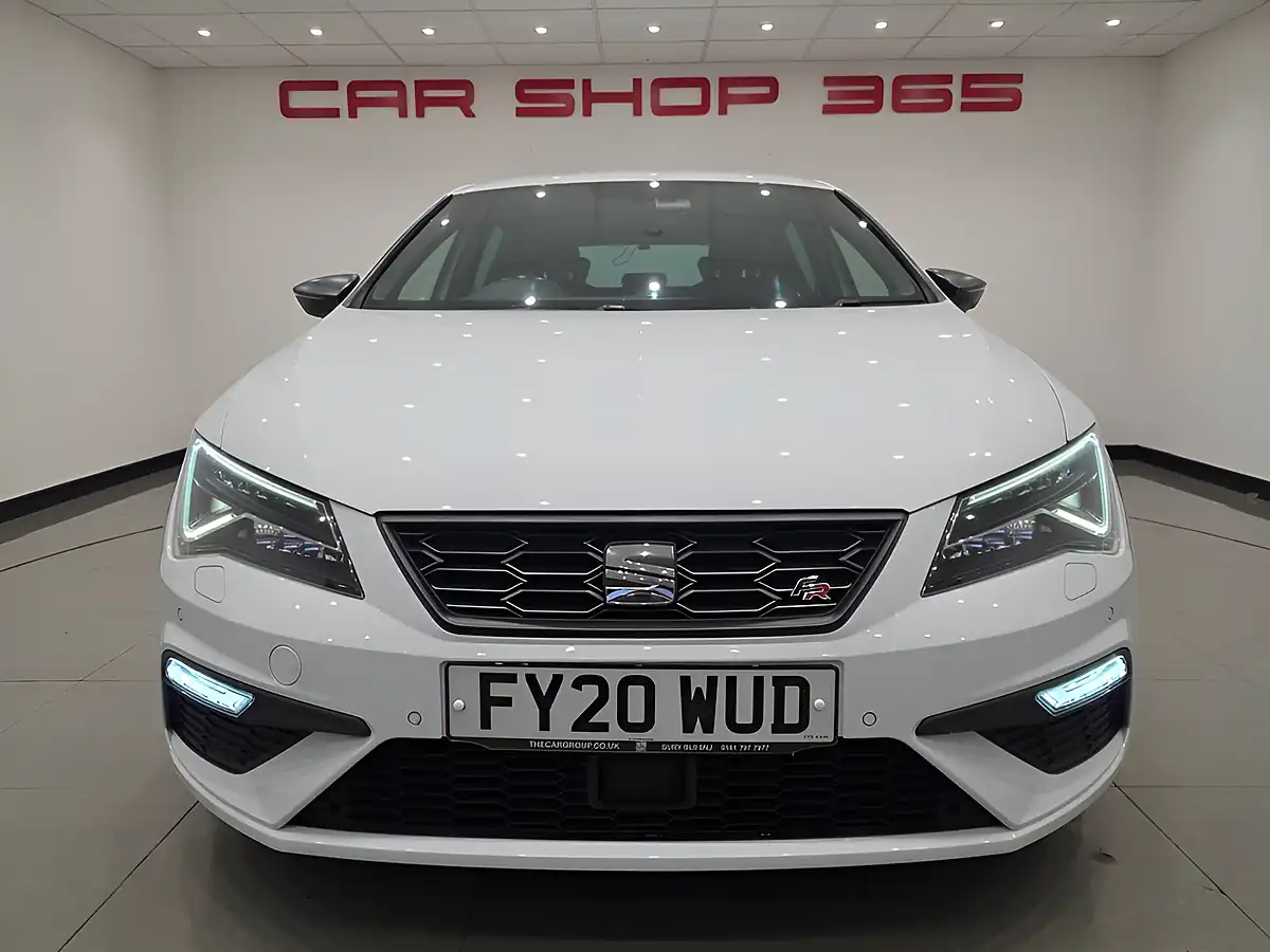 Used 2020 SEAT Leon Fr Black Edition White - Interior and Exterior details 9
