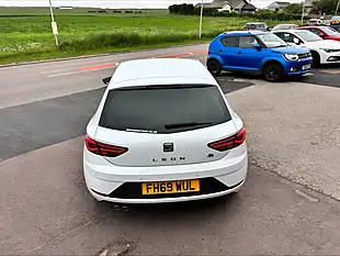 Used 2020 SEAT Leon Fr Black Edition White - Interior and Exterior details 14