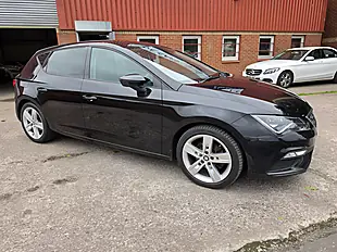 Used 2020 SEAT Leon Fr Black - Interior and Exterior details 16