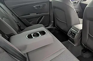 Used 2020 SEAT Leon Fr Blue - Interior and Exterior details 11