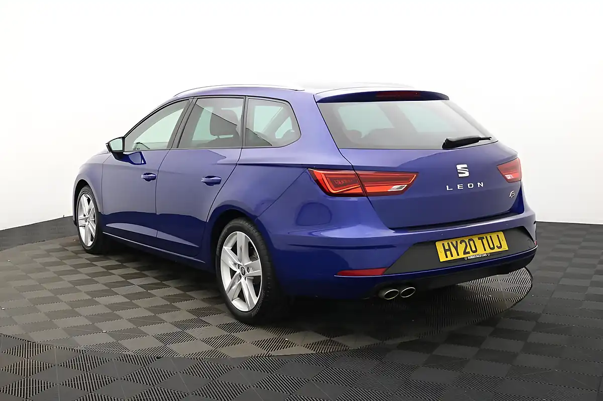 Used 2020 SEAT Leon Fr Blue - Interior and Exterior details 6