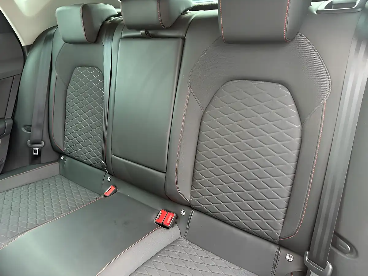 Used 2020 SEAT Leon Fr Grey - Interior and Exterior details 20