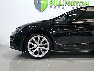 Used 2020 SEAT Leon Fr Midnight Black - Interior and Exterior details 12