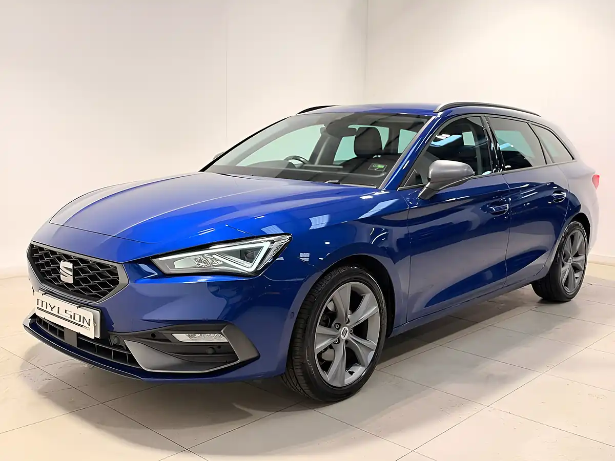 Used 2020 SEAT Leon Fr Mystery Blue - Interior and Exterior details 6