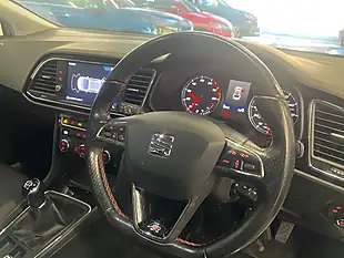 Used 2020 SEAT Leon Fr White - Interior and Exterior details 12