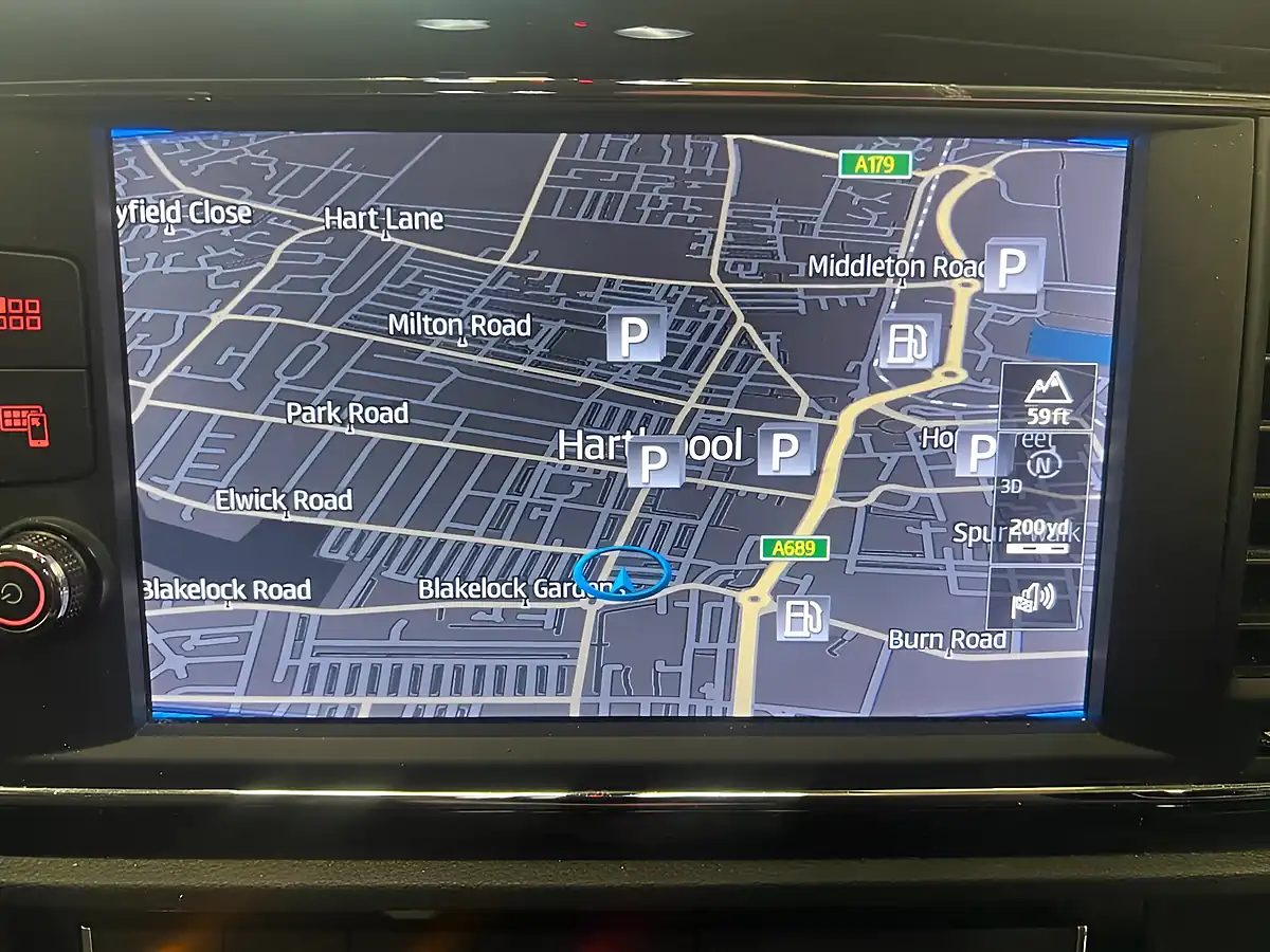 Used 2020 SEAT Leon Fr White - Interior and Exterior details 20