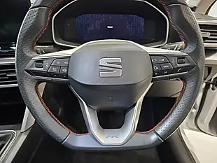 Used 2020 SEAT Leon Fr White - Interior and Exterior details 12