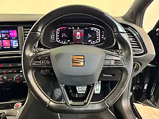 Used 2020 SEAT Leon Lux Black - Interior and Exterior details 11