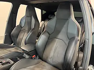 Used 2020 SEAT Leon Lux Black - Interior and Exterior details 12