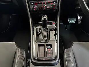 Used 2020 SEAT Leon Lux Black - Interior and Exterior details 14
