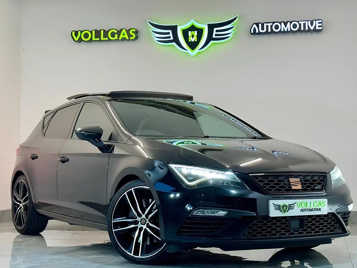 Used 2020 SEAT Leon Lux Black - Interior and Exterior details 7