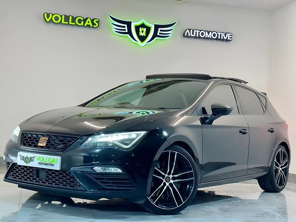 Used 2020 SEAT Leon Lux Black - Interior and Exterior details 8