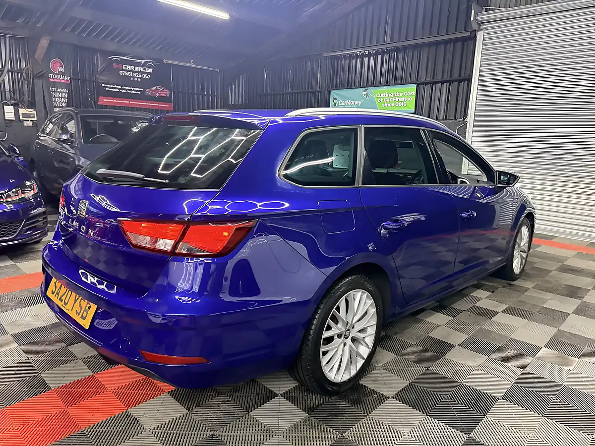 Used 2020 SEAT Leon Se Dynamic Blue - Interior and Exterior details 3