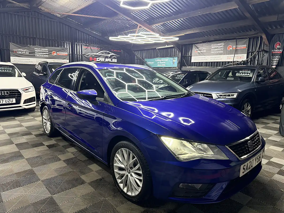 Used 2020 SEAT Leon Se Dynamic Blue - Interior and Exterior details 9