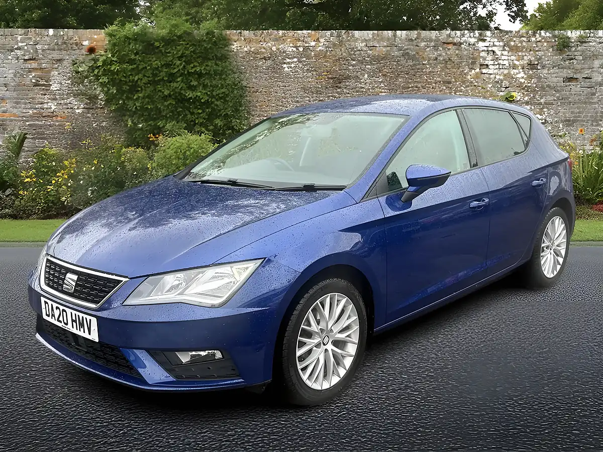 Used 2020 SEAT Leon Se Dynamic Blue - Interior and Exterior details 4