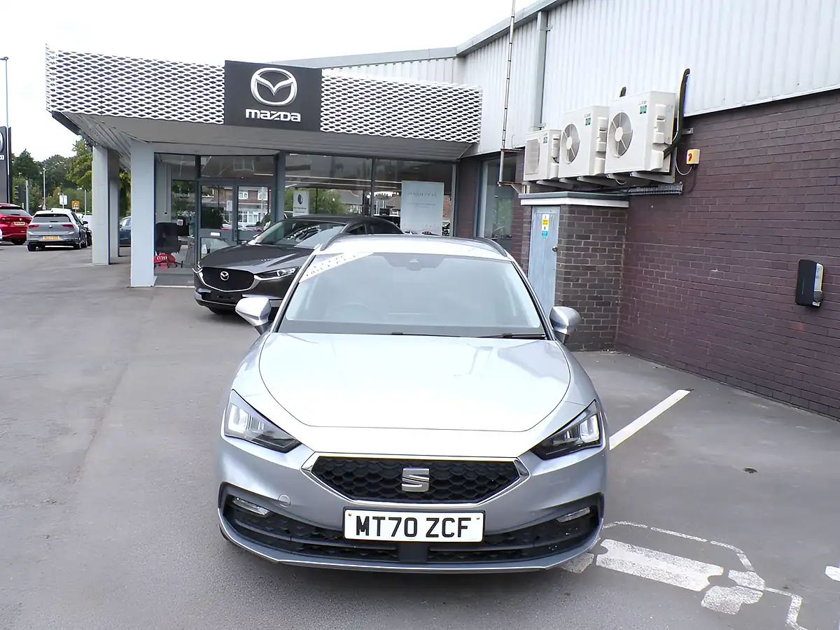 Used 2020 SEAT Leon Se Dynamic Silver - Interior and Exterior details 4